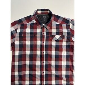 Wrangler ATG Men's XXL Red and Blue Plaid Short Sleeve Button Up‎ Shirt